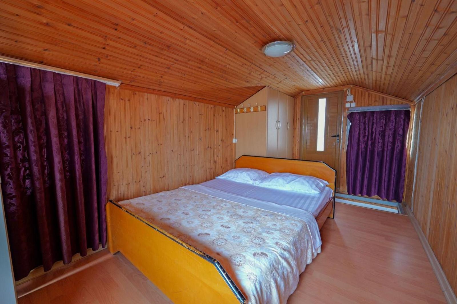 Hotel Eden Sarandë Buitenkant foto