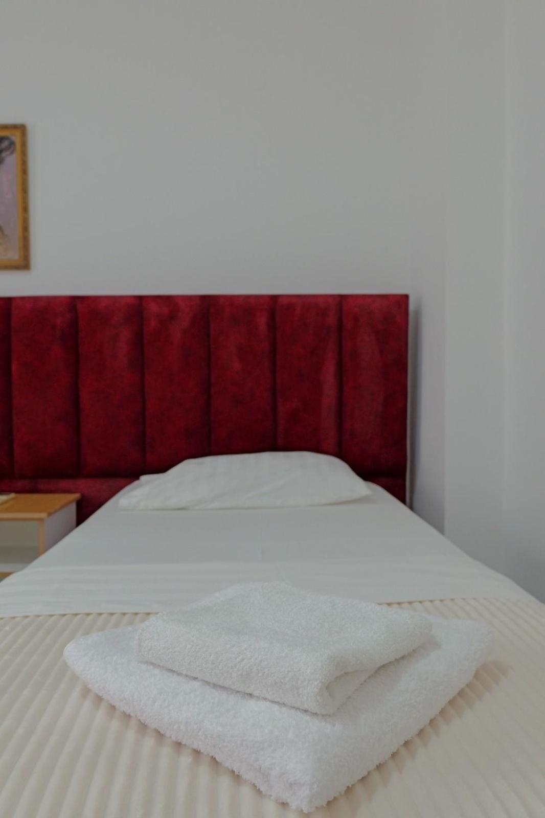 Hotel Eden Sarandë Buitenkant foto