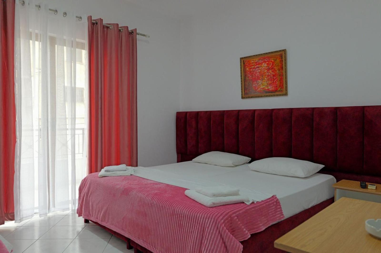 Hotel Eden Sarandë Buitenkant foto